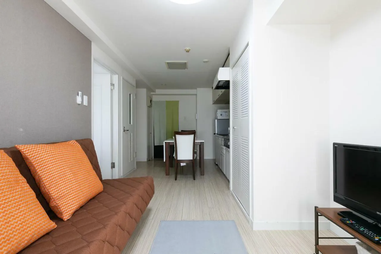 Shinkoiwa Colorbee Hostel 4 Tokyo Apartment